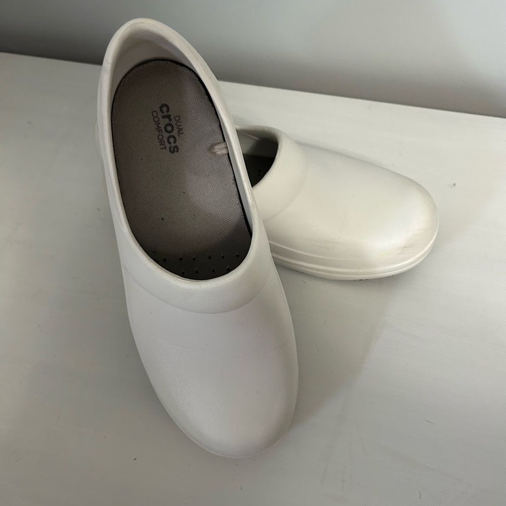 CROCS White